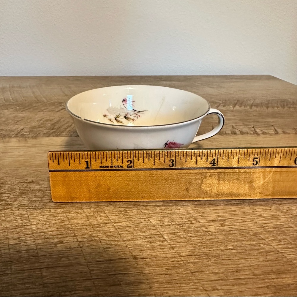 ***SOLD*** Royal Duchess Bavaria Germany hand-painted teacup broken and repaired - Picture 7 of 8